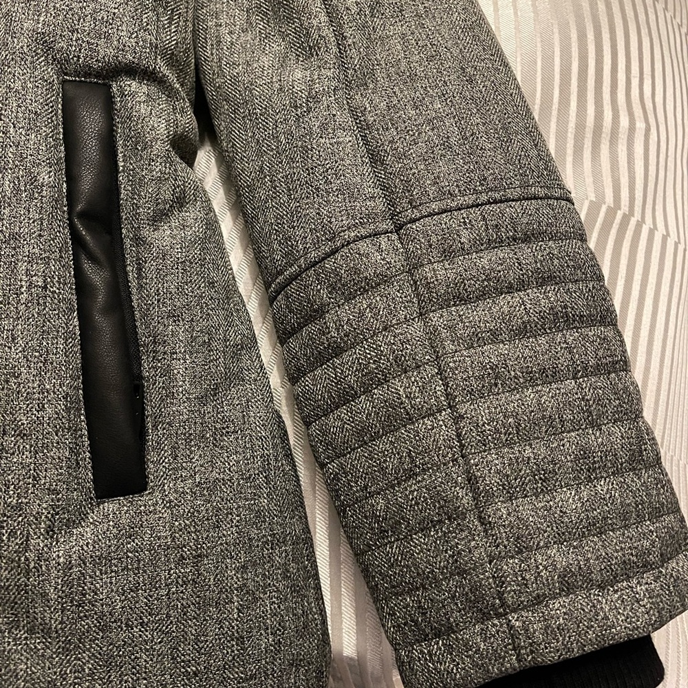 Point Zero Jacket - Picture 3 of 4